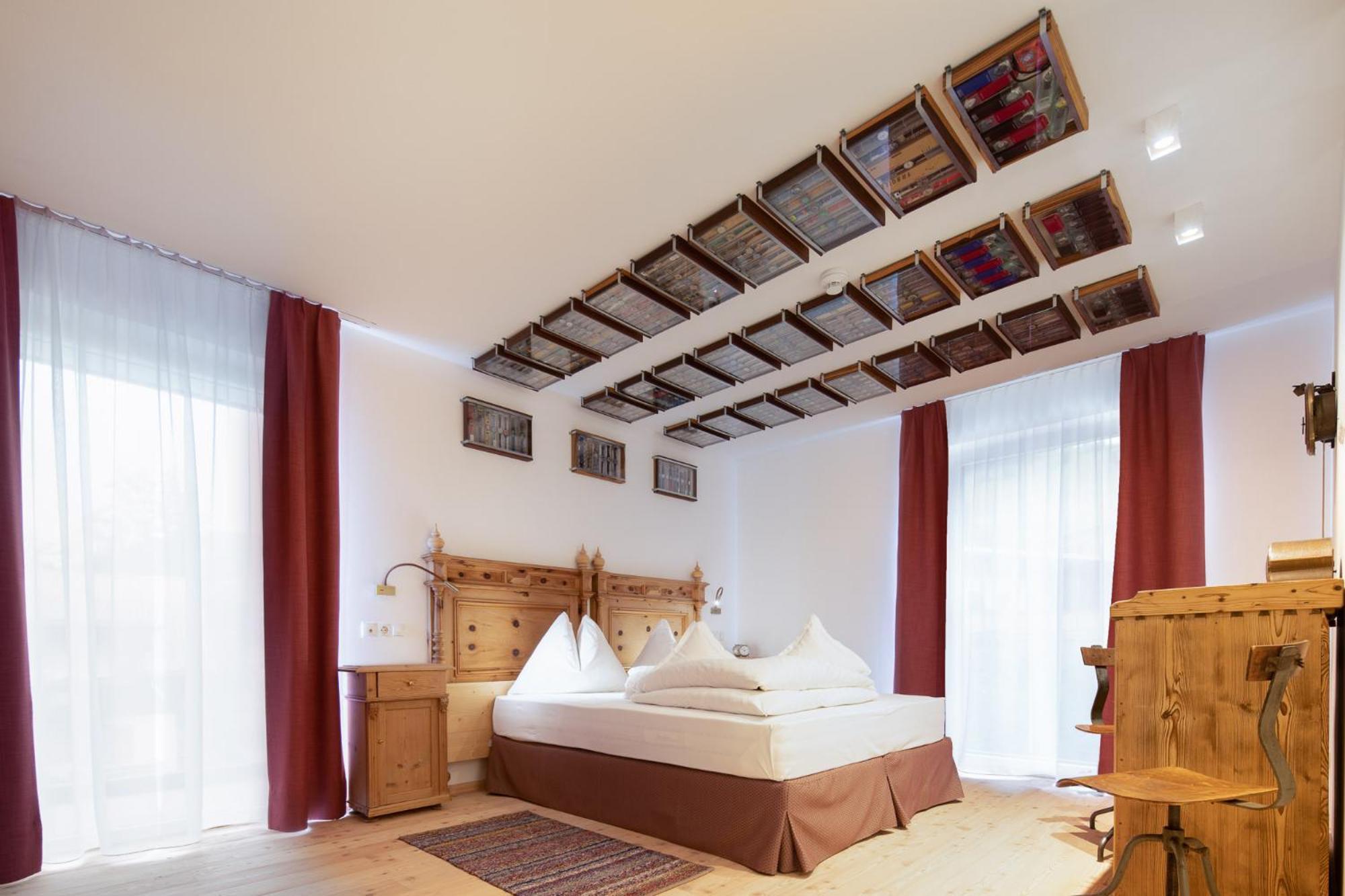Al Plan, A Mountain Moving Hotel سان فيجيليو دي ماريبْ الغرفة الصورة